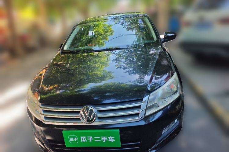 Used Volkswagen Santana 2013 1.6L Automatic Comfort Edition Front