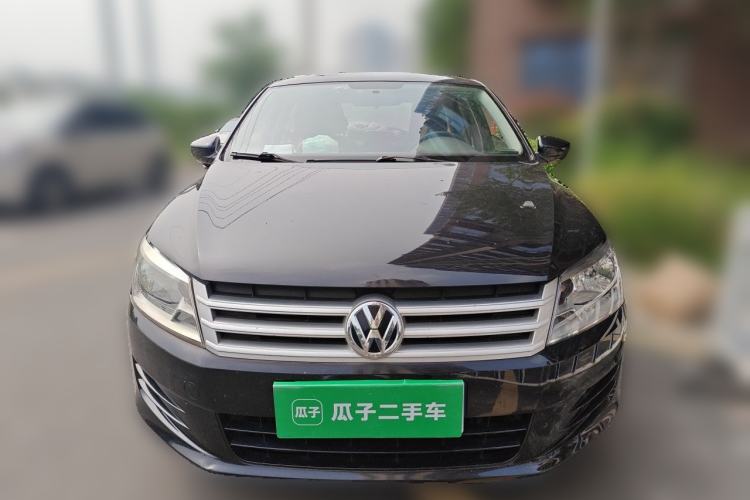Used Volkswagen Santana 2013 1.6L Manual Fashion Edition Front