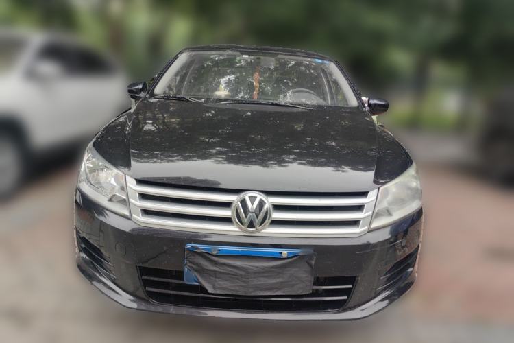 Used Volkswagen Santana 2013 1.4L Manual Fashion Edition Front