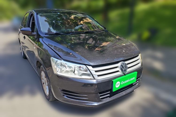 Used Volkswagen Santana 2013 1.6L Manual Fashion Edition Front Right 45 Deg