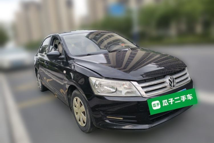 Used Volkswagen Santana 2013 1.6L Manual Fashion Edition Front Right 45 Deg