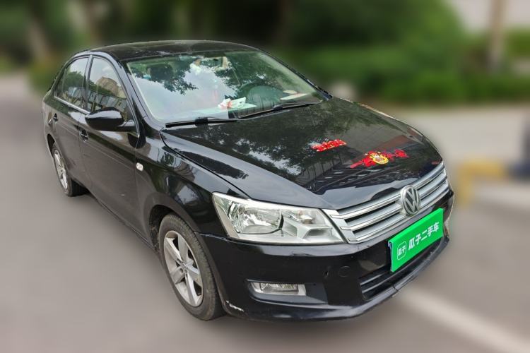 Used Volkswagen Santana 2013 1.6L Manual Comfort Edition Front Right 45 Deg