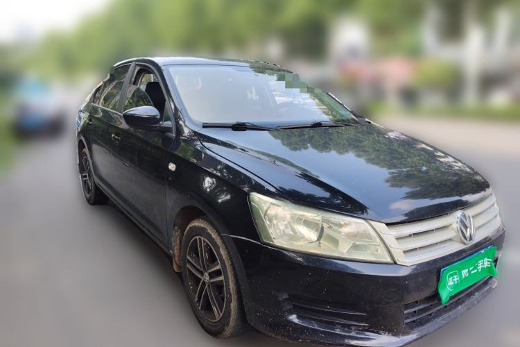 Used Volkswagen Santana 2013 1.6L Manual Fashion Edition Front Right 45 Deg