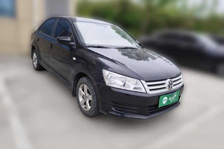 Used Volkswagen Santana 2013 1.4L Manual Fashion Edition Front Right 45 Deg