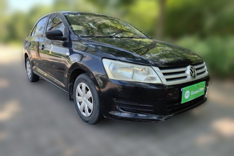 Used Volkswagen Santana 2013 1.4L Manual Fashion Edition Front Right 45 Deg