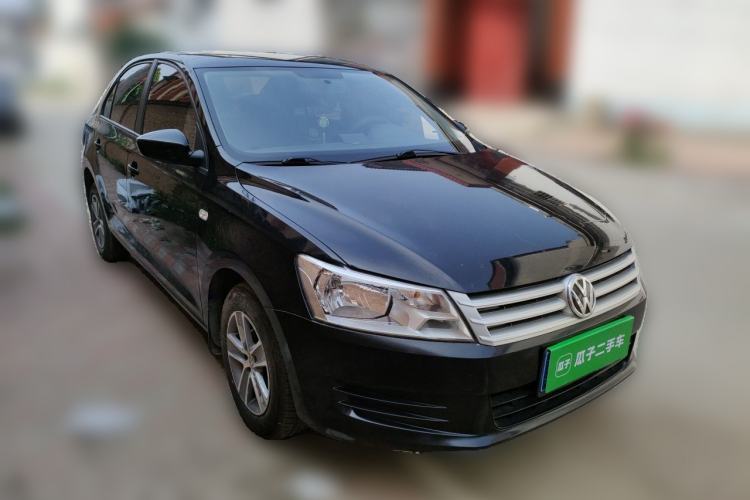 Used Volkswagen Santana 2013 1.4L Manual Fashion Edition Front Right 45 Deg