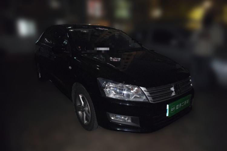Used Volkswagen Santana 2013 1.4L Manual Comfort Edition Front Right 45 Deg