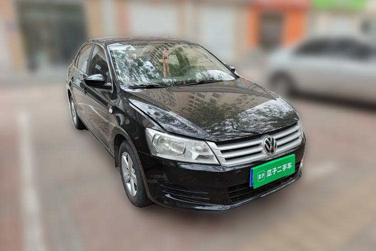 Used Volkswagen Santana 2013 1.6L Manual Fashion Edition Front Right 45 Deg