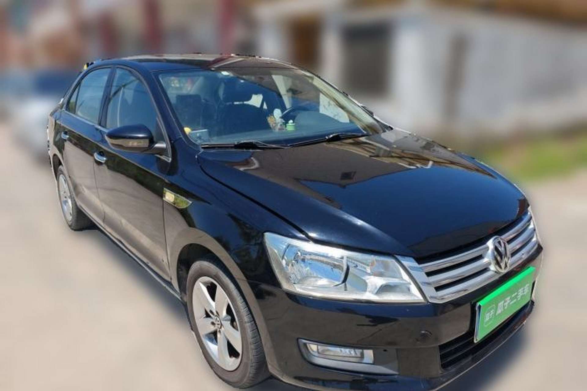 Used Volkswagen Santana 2013 1.6L Manual Comfort Edition Front Right 45 Deg