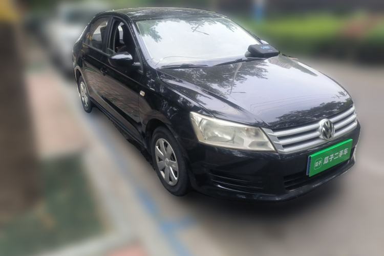 Used Volkswagen Santana 2013 1.4L Manual Fashion Edition Front Right 45 Deg