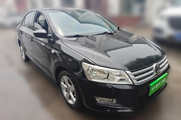 Used Volkswagen Santana 2013 1.4L Manual Comfort Edition Front Right 45 Deg