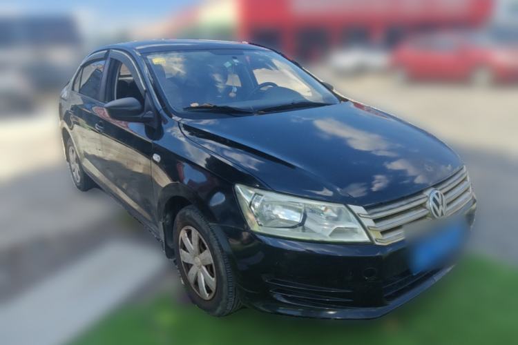 Used Volkswagen Santana 2013 1.6L Manual Fashion Edition Front Right 45 Deg