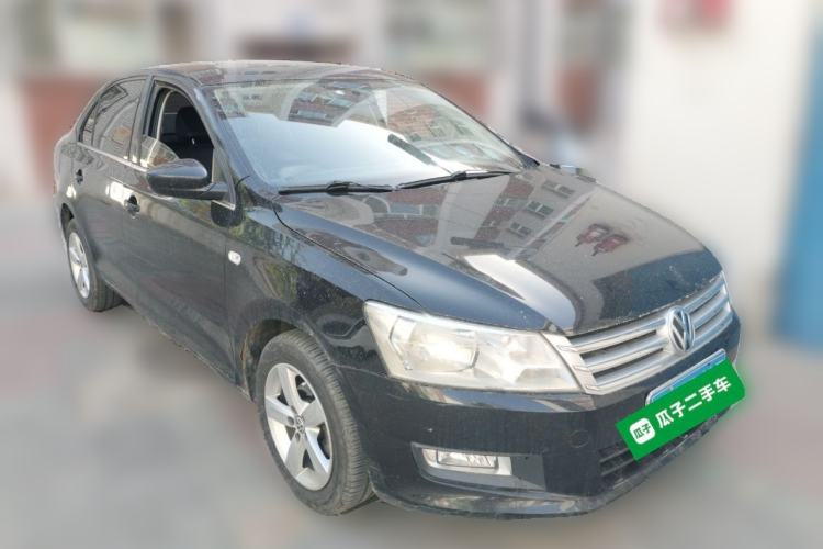 Used Volkswagen Santana 2013 1.4L Manual Comfort Edition Front Right 45 Deg