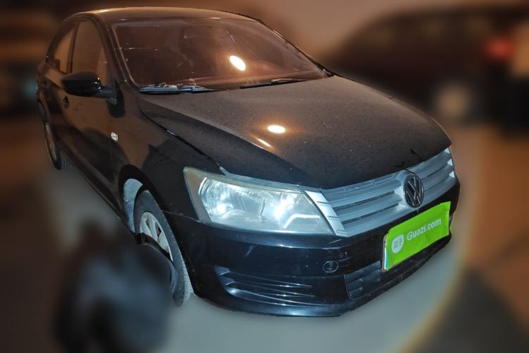 Used Volkswagen Santana 2013 1.4L Manual Fashion Edition Front Right 45 Deg