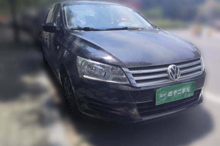 Used Volkswagen Santana 2013 1.6L Manual Fashion Edition Front Right 45 Deg