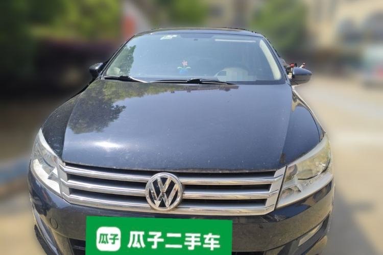 Used Volkswagen Santana 2013 1.6L Automatic Luxury Edition Front