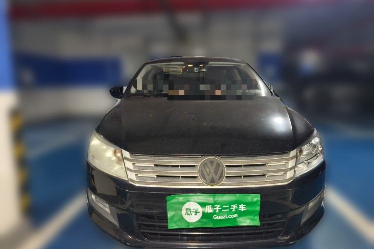 Used Volkswagen Santana 2013 1.6L Automatic Luxury Edition Front