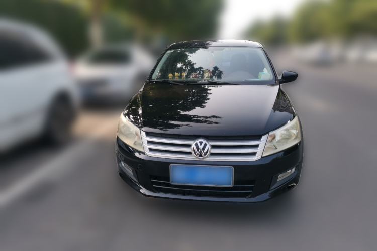 Used Volkswagen Santana 2013 1.6L Manual Luxury Edition Front