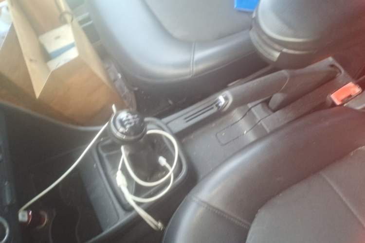 Used Volkswagen Santana 2013 1.6L Manual Comfort Edition Gear Lever