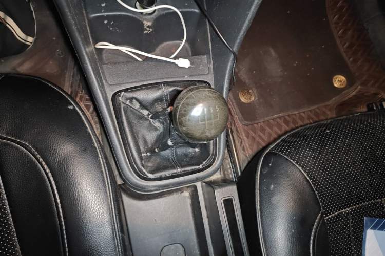 Used Volkswagen Santana 2013 1.4L Manual Fashion Edition Gear Lever