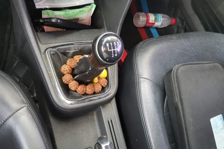 Used Volkswagen Santana 2013 1.6L Manual Luxury Edition Gear Lever