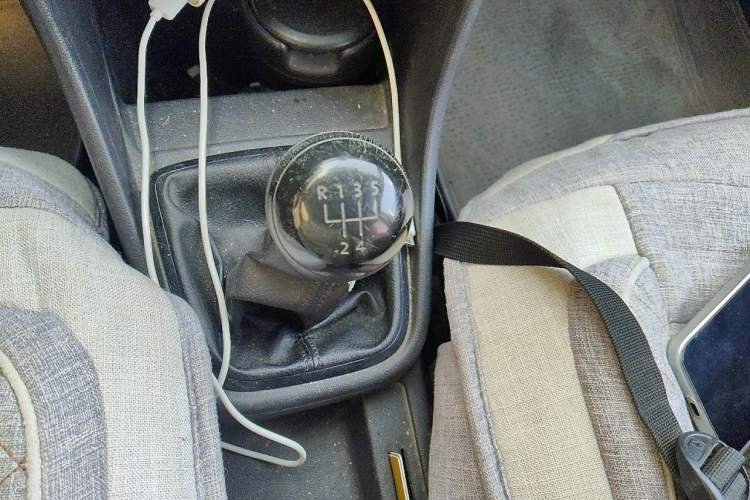 Used Volkswagen Santana 2013 1.4L Manual Fashion Edition Gear Lever