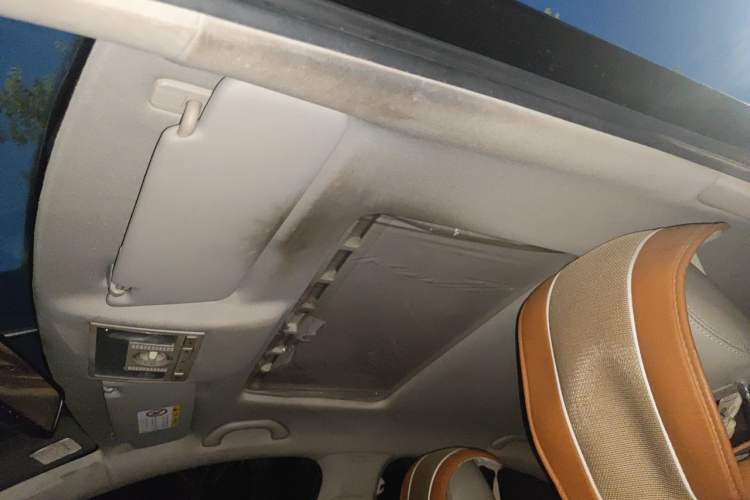 Used Volkswagen Santana 2013 1.6L Manual Comfort Edition Headliner