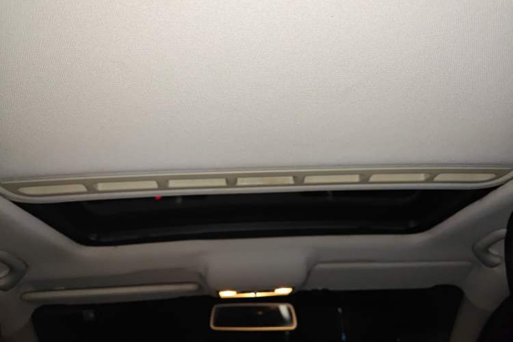 Used Volkswagen Santana 2013 1.4L Manual Comfort Edition Headliner