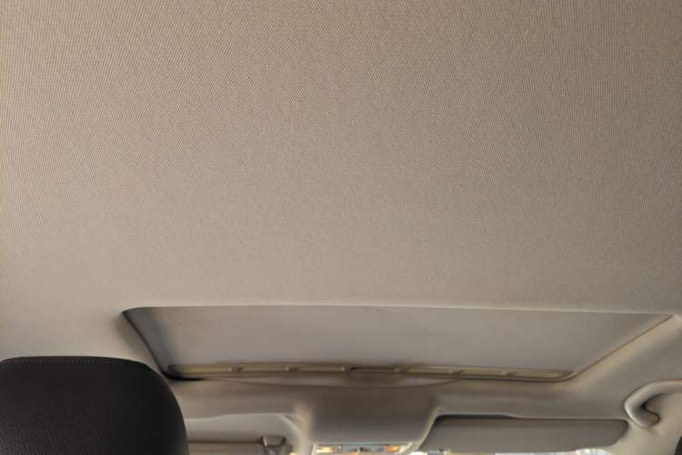 Used Volkswagen Santana 2013 1.6L Automatic Luxury Edition Headliner