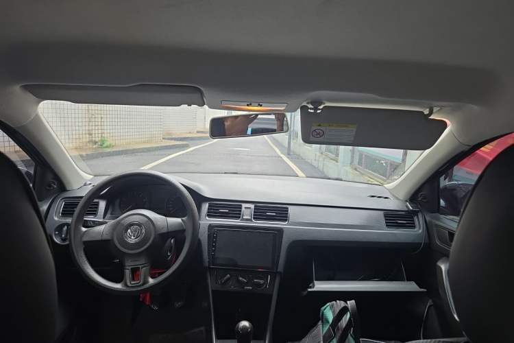 Used Volkswagen Santana 2013 1.4L Manual Fashion Edition Headliner