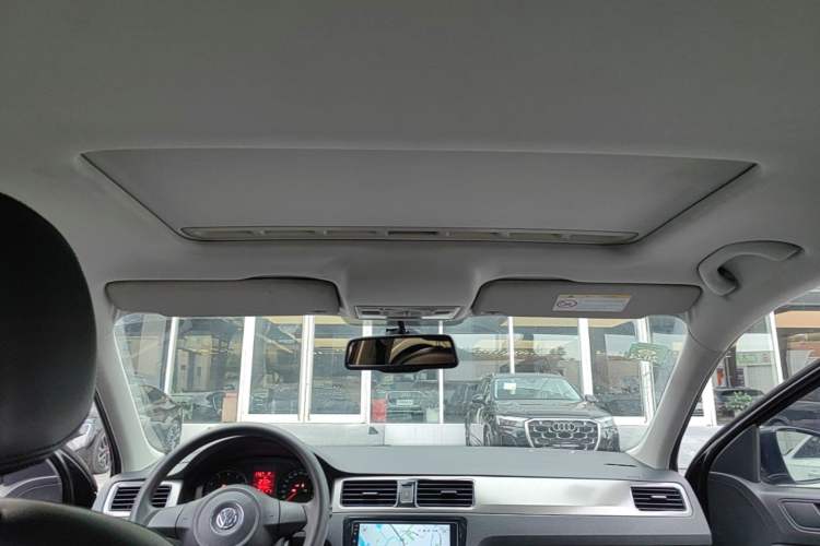 Used Volkswagen Santana 2013 1.6L Automatic Comfort Edition Headliner