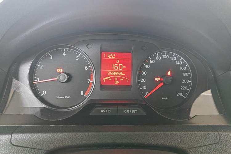 Used Volkswagen Santana 2013 1.6L Manual Comfort Edition Instrument Cluster
