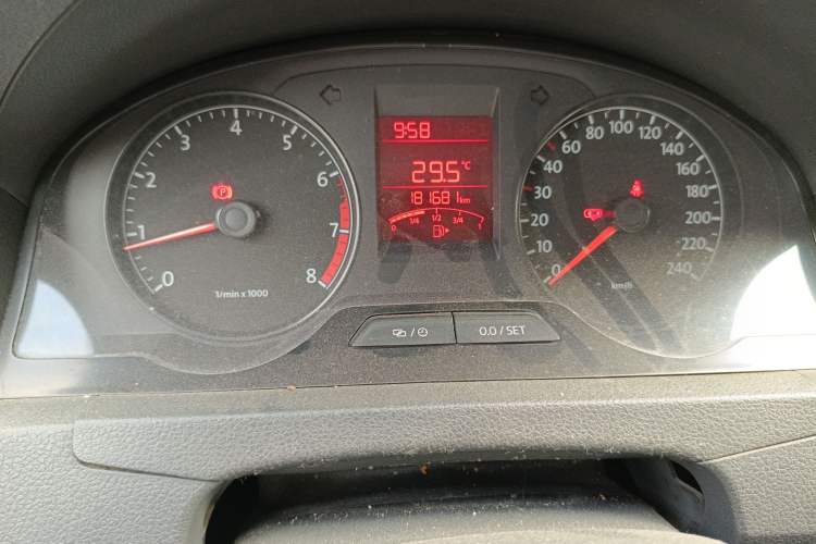 Used Volkswagen Santana 2013 1.6L Manual Fashion Edition Instrument Cluster