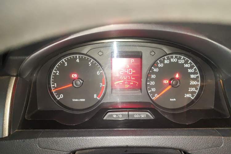 Used Volkswagen Santana 2013 1.6L Automatic Comfort Edition Instrument Cluster
