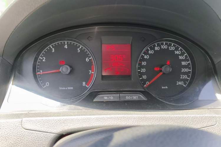 Used Volkswagen Santana 2013 1.6L Manual Fashion Edition Instrument Cluster