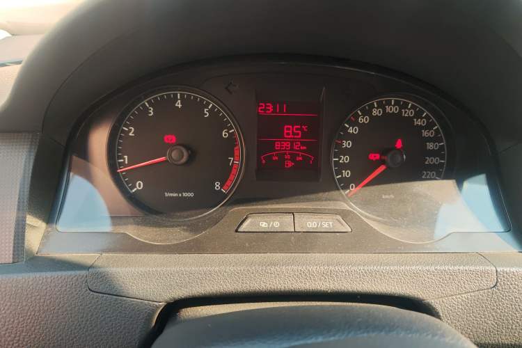 Used Volkswagen Santana 2013 1.4L Manual Fashion Edition Instrument Cluster