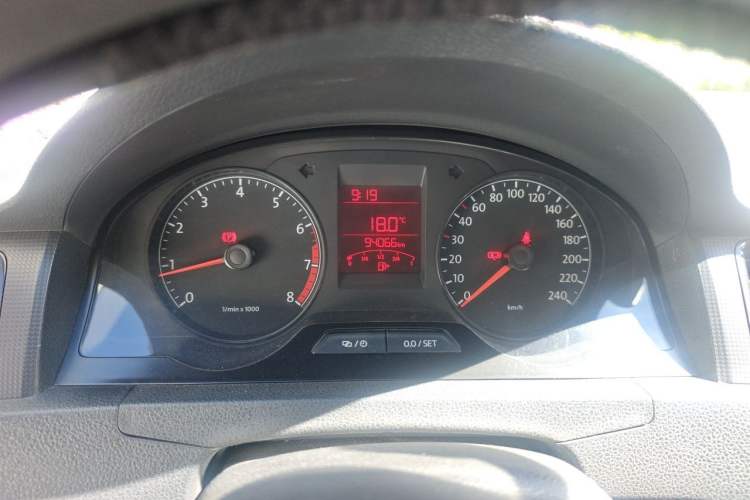 Used Volkswagen Santana 2013 1.6L Manual Fashion Edition Instrument Cluster