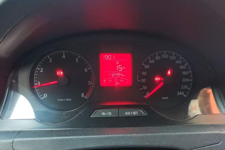 Used Volkswagen Santana 2013 1.6L Manual Comfort Edition Instrument Cluster