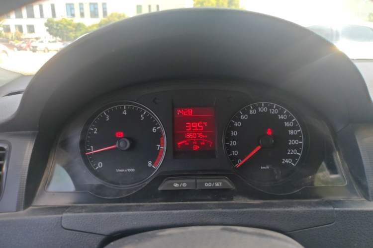 Used Volkswagen Santana 2013 1.6L Manual Fashion Edition Instrument Cluster