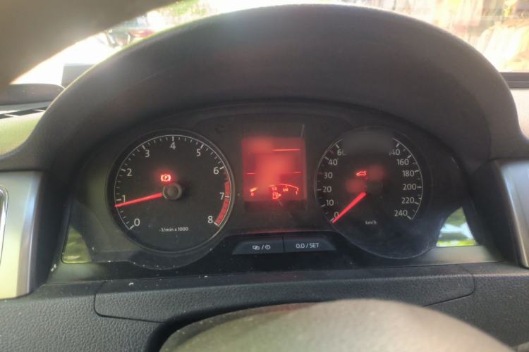 Used Volkswagen Santana 2013 1.6L Manual Comfort Edition Instrument Cluster