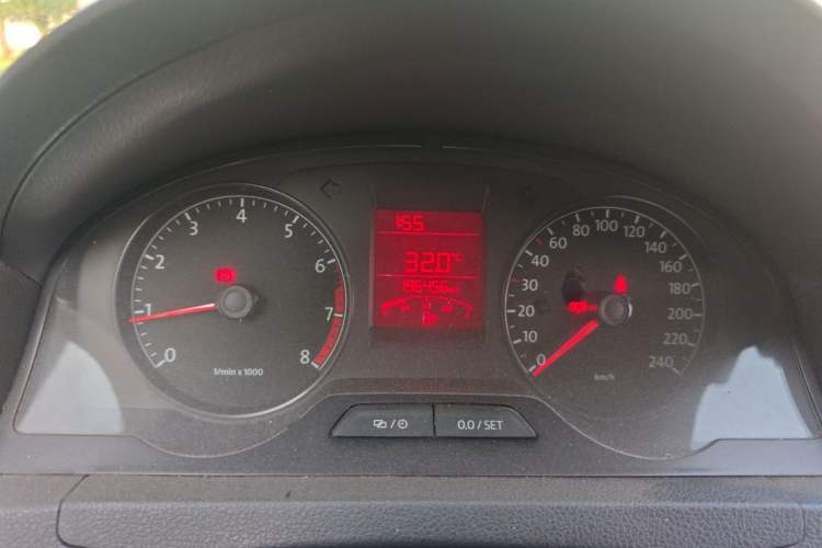 Used Volkswagen Santana 2013 1.4L Manual Fashion Edition Instrument Cluster