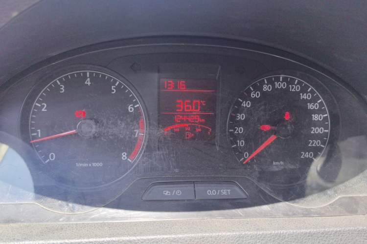 Used Volkswagen Santana 2013 1.6L Manual Fashion Edition Instrument Cluster