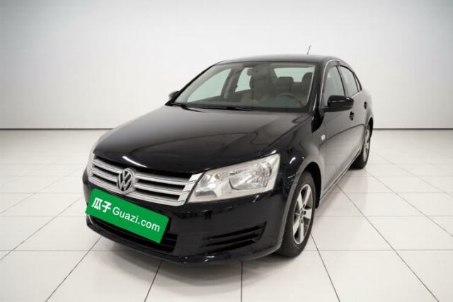Ojetý Volkswagen Santana 2013 1.6L Automatic Fashion Edition