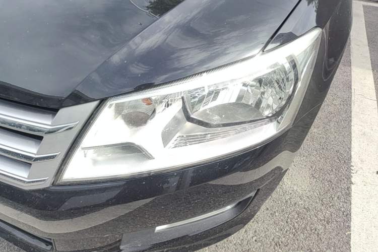Used Volkswagen Santana 2013 1.6L Automatic Comfort Edition Left Front Headlight