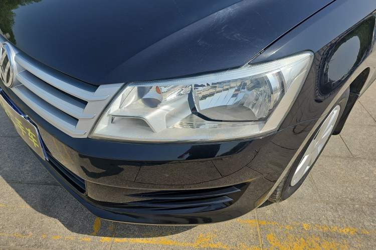 Used Volkswagen Santana 2013 1.6L Manual Fashion Edition Left Front Headlight