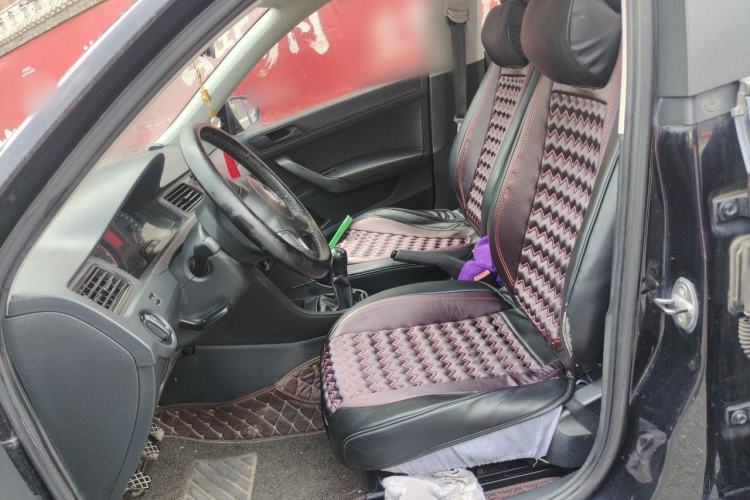 Used Volkswagen Santana 2013 1.4L Manual Fashion Edition Left Front Seat