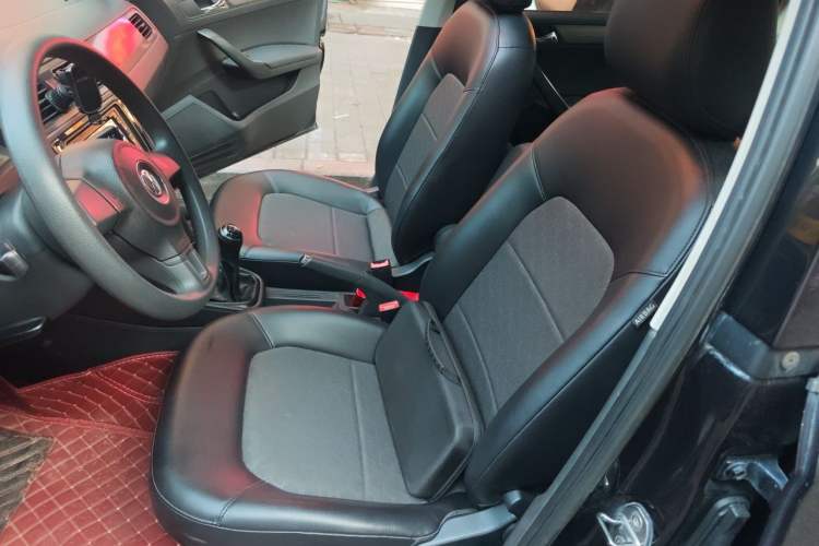 Used Volkswagen Santana 2013 1.6L Manual Comfort Edition Left Front Seat