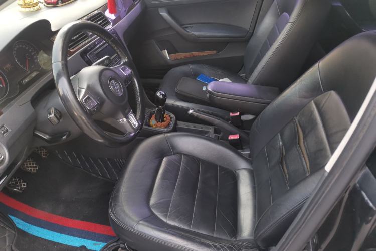 Used Volkswagen Santana 2013 1.6L Manual Luxury Edition Left Front Seat