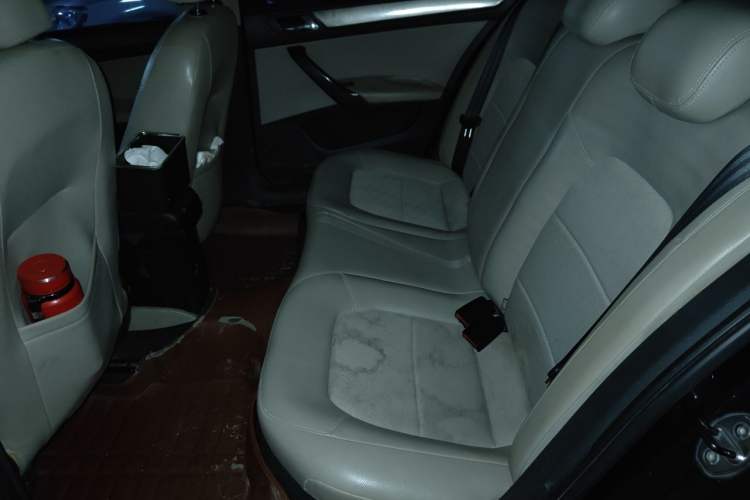 Used Volkswagen Santana 2013 1.6L Automatic Comfort Edition Left Rear Seat