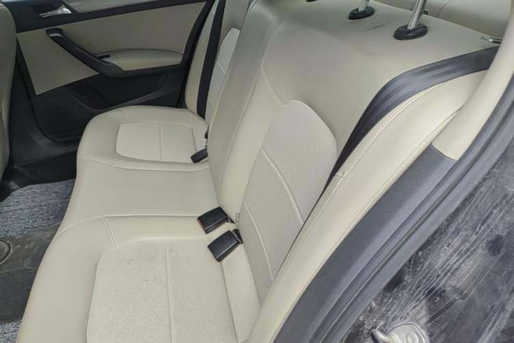 Used Volkswagen Santana 2013 1.6L Automatic Comfort Edition Left Rear Seat